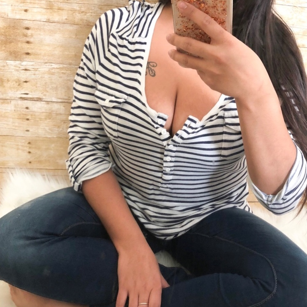 Striped light weight top